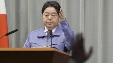 日 “北 회담 관련 발표 유의… 납북 거론불가 조건은 반대”