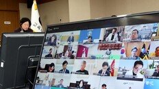 정부, 의대 개강 앞두고 강경 선회