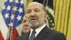 러트닉, 日재계와 만찬서 “4900억달러 투자 유치”