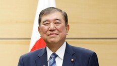 이시바 “과거 직시하는 용기 중요” 종전 80주년 메시지