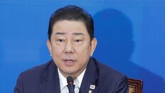 與 김병기 “수십억 빚내 집 사는게 맞나”… 野 “金은 송파 아파트 전액 현찰로 샀나”