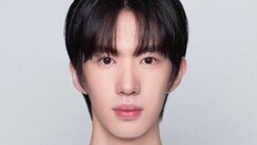 “신전떡볶이 3세 입니다”…‘떡볶이 수저’ 하민기, 내년 데뷔