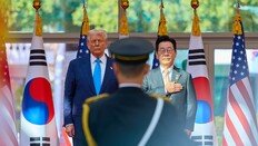 李 ‘핵잠 요청’ 하루만에… 트럼프 “韓의 건조 승인”