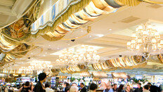 카지노 과한 베팅 등 중독 징후 땐, 직원이 즉시 상담창구에 보고