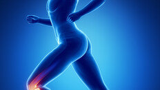 무릎 골관절염, 쉬면 통증 더 심해져…가장 효과적 운동은?