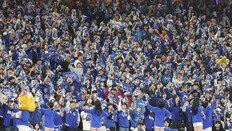 프로야구 티켓 3만6000원에 사 28만원에 되판 ‘매크로 암표상’ 검거