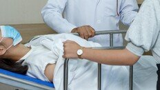 오물 범벅에 욕창까지…아픈 아내 방치한 30대 부사관 체포