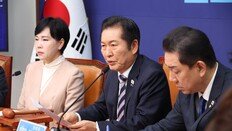 정청래 ‘당원 1인 1표’ 강행에 친명 공개 반발