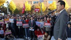 중도층 이탈에도 또 장외투쟁… 장동혁 “괴물 李정권 끝내야”