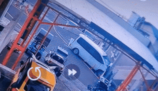 ‘급발진’ 주장 제주 우도 승합차…브레이크등은 안 켜졌다