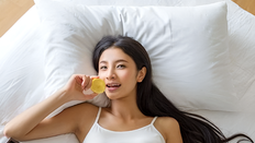 “나한테 딱 맞는 베개?”…수면 자세별 최적의 높이 공개 [알쓸톡]