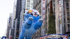 케데헌 ‘더피’ 뉴욕에 떴다…추수감사절 퍼레이드 시선 집중