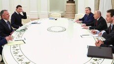 푸틴-美특사 ‘우크라 영토 문제’ 평행선… 종전협상 빈손