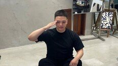 머리카락으로 하트 남기고 경례…여진구, 15일 카투사 입대