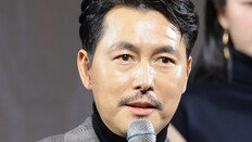 정우성, 가족사 질문에 “사적인 소회 얘기 못해…이해 부탁”