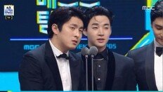 기안84의 6년 전 수상소감 재조명…‘주사 이모’ 논란 일파만파