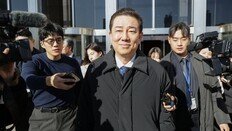 원내대표-최고위원 4명 내달 동시 교체… 與 친명-친청, 주도권 놓고 수싸움 치열