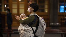 한국 출산율 반등 사이 ‘이 나라’ 급락… 신생아 수 20% 감소