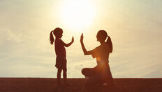 미출산 여성이 노화 빠르다…‘적절한’ 출산 횟수·시기는?