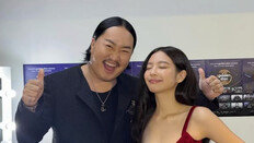 제니, 조째즈와 의외의 친분…시상식서 착붙 인증샷