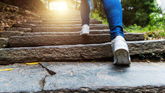 “하루 3분이면 충분”…헬스장 안 가도 건강해지는 ‘틈새 운동’법