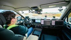 얼굴 가리니 인식 못하는 AI…개인정보위, 자율주행 데이터 규제 손본다