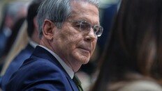 美, 한국 ‘환율관찰국’ 유지… “대미 무역흑자 늘어”