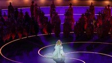 머라이어 캐리·IOC 위원장까지 오인…올림픽 개회식 중계 논란 확산