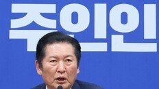 보완수사권도 물러선 鄭 “당 입장있지만 정부 입법”