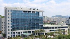 280억 원대 도박사이트 운영진, 전부 무죄…“경찰 위법한 증거 수집”