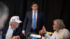 “이란, 몇달내 핵무기 12개 만들 수준”… 트럼프, 협상중 기습 공격