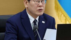 “5·18 정신 수록 등 개헌, 정부차원 공식 검토를”