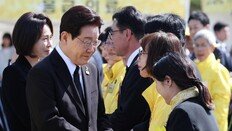 현직 대통령 첫 세월호 기억식 참석 “책임 통감”