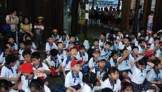 싱가포르 ‘회초리 체벌’ 공식화…초등 고학년 남학생부터