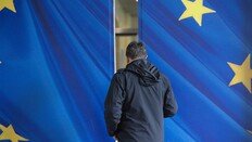 트럼프 “EU 車에 25% 관세”… 獨 52조 손실 전망