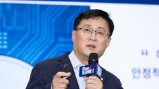 기후장관 “광주 팹 전력 수요 늘땐 신규원전 검토”
