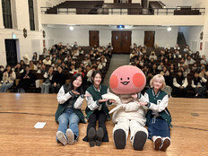이현이, 모교 이화여대서 강연…후배들에게 현실적 조언
