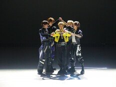 글로벌 보이그룹 ‘엠빅’(AM8IC) 출사표, 다크 판타지 계보 이을 것