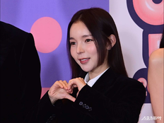 ‘결혼 D-18’ 박진주, 크루즈 팀장으로 컴백…엄정화·박성웅과 호흡