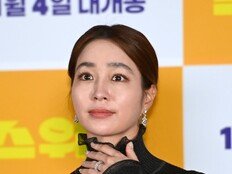 43세 이민정, 밤새 끙끙 앓다 병원행…건강 적신호