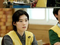 ‘살기 위해선 쳐내야 한다’ 류승룡, 생존 위한 과감한 결단 (김부장)