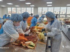 임영웅 팬덤의 김장 스웩… 600만원 ‘손맛 기부’