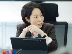 강말금 연예부장 됐다, 카리스마 터지네 (경도를 기다리며)