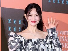 ‘예비 신부’ 신민아, 미모가 제철…♥김우빈은 좋겠네