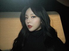 홍진영, 왜 이렇게 달라졌어…팬들 “못 알아봤다” 반응 폭발