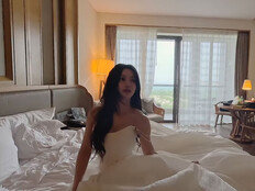 남규리, 파격 드레스 차림으로 먹방+민낯 공개라니