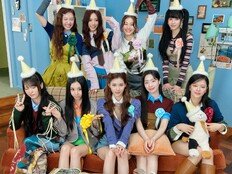 트와이스, 해외 가수 최초 日 도쿄 국립경기장 3회 단독 콘서트[공식]