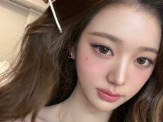 장원영, 영앤리치 앤 글래머러스…건강美 넘치는 드레스 자태