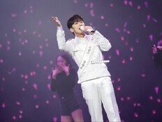 이찬원표 ‘찬란한 하루’…서울서 전국투어 포문 열었다