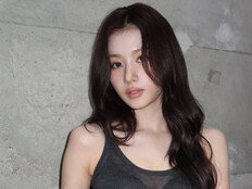 트와이스 사나, 속옷 시스루 ‘청순+섹시’ 반전 매력 [DA★]